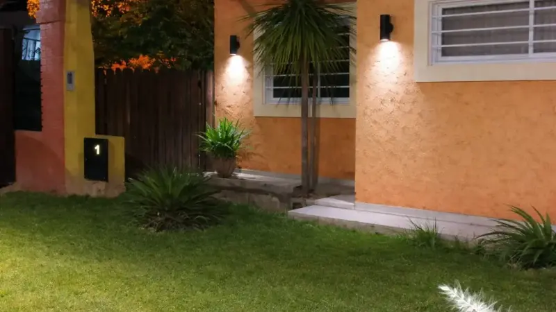 VENDO CASA EN BARRIO LOS PARRALES GUAYMALLEN