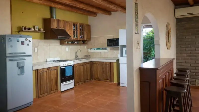 VENDO CASA EN BARRIO LOS PARRALES GUAYMALLEN
